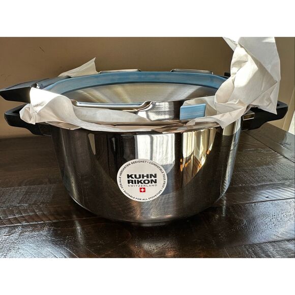 Kuhn Rikon Stainless 8 qt Duromatic Family Style Stockpot pressure cooker - Picture 2 of 9